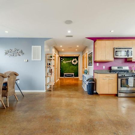 Walk Score 90!!-Historic Downtown District-2 Blocks To Famous Forsyth Park- Huge Private Patio-Private Parking Savannah Eksteriør bilde